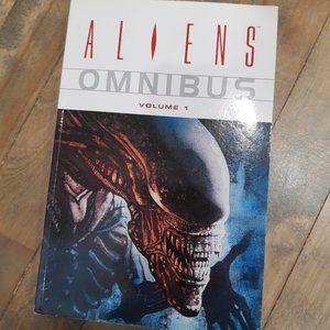 RARE Aliens omnibus volume 1